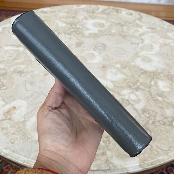 New Old Stock Buxton Lady Madison Long Wallet Grey Leather - Picture 6 of 14